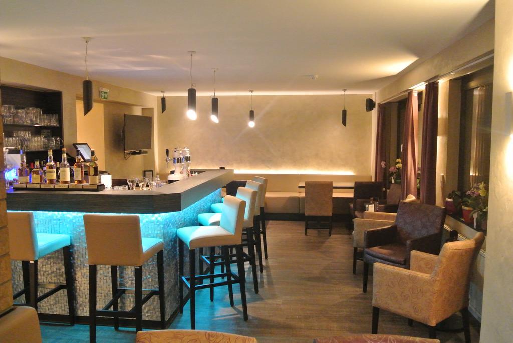 Hotel Saint Fiacre Bourscheid Bagian luar foto