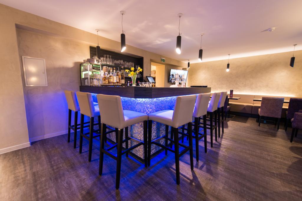 Hotel Saint Fiacre Bourscheid Bagian luar foto