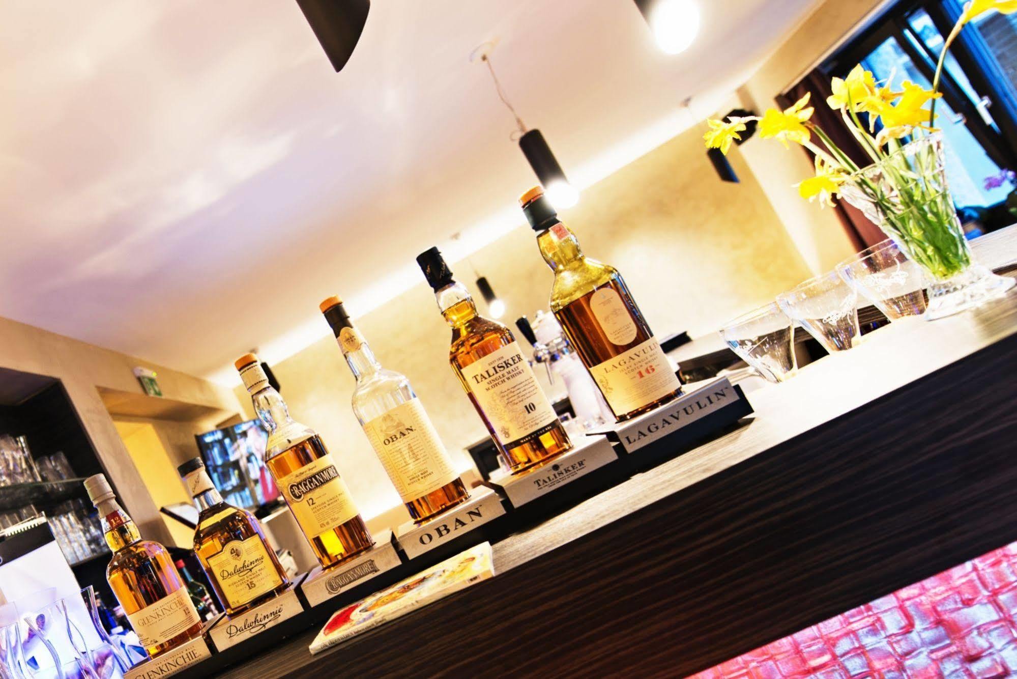 Hotel Saint Fiacre Bourscheid Bagian luar foto
