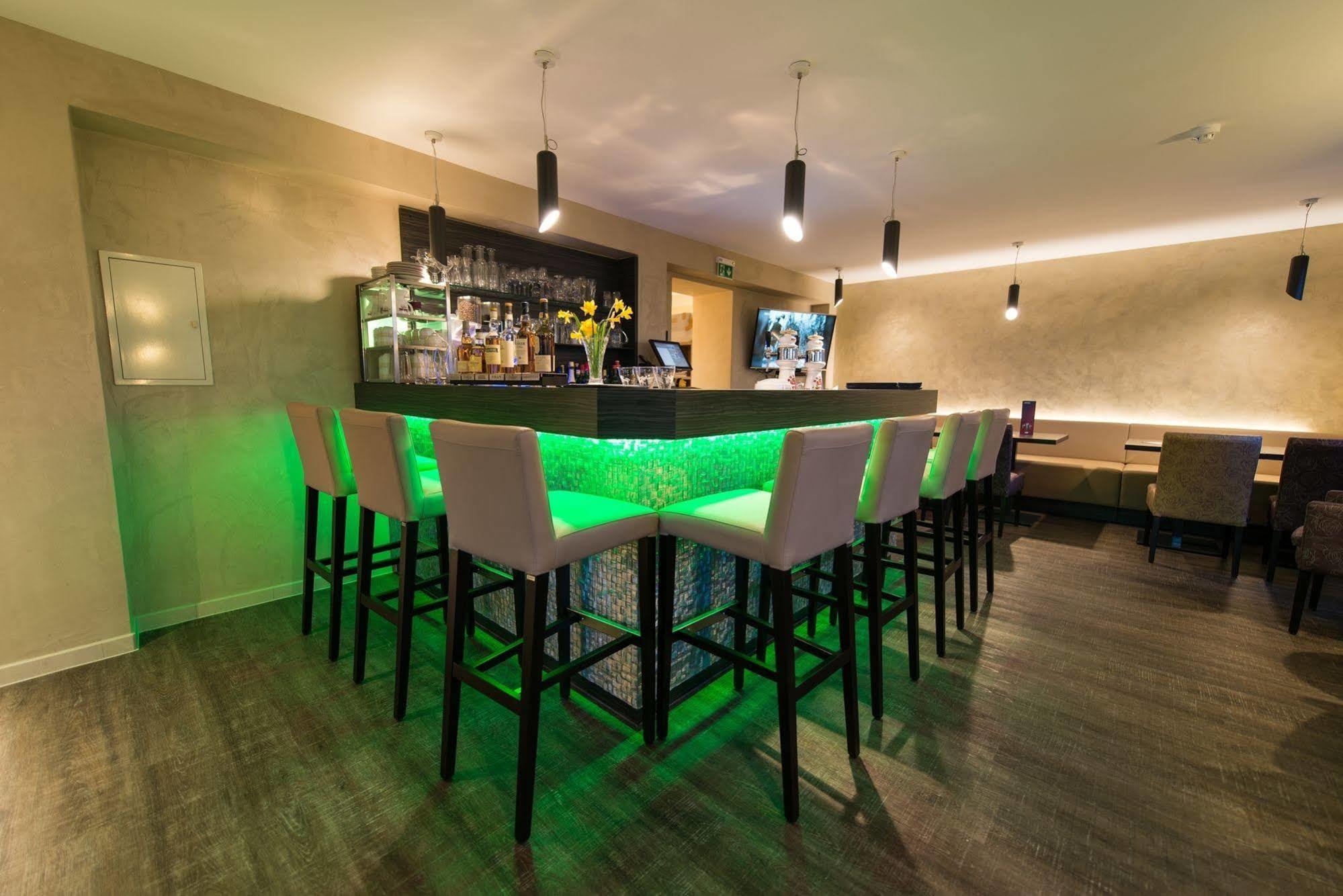 Hotel Saint Fiacre Bourscheid Bagian luar foto