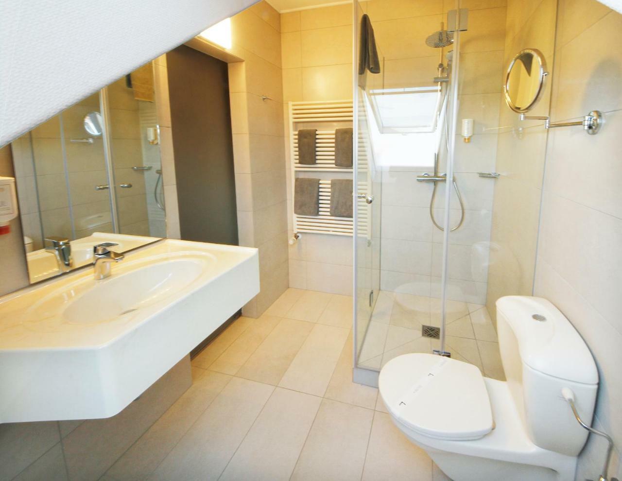 Hotel Saint Fiacre Bourscheid Bagian luar foto