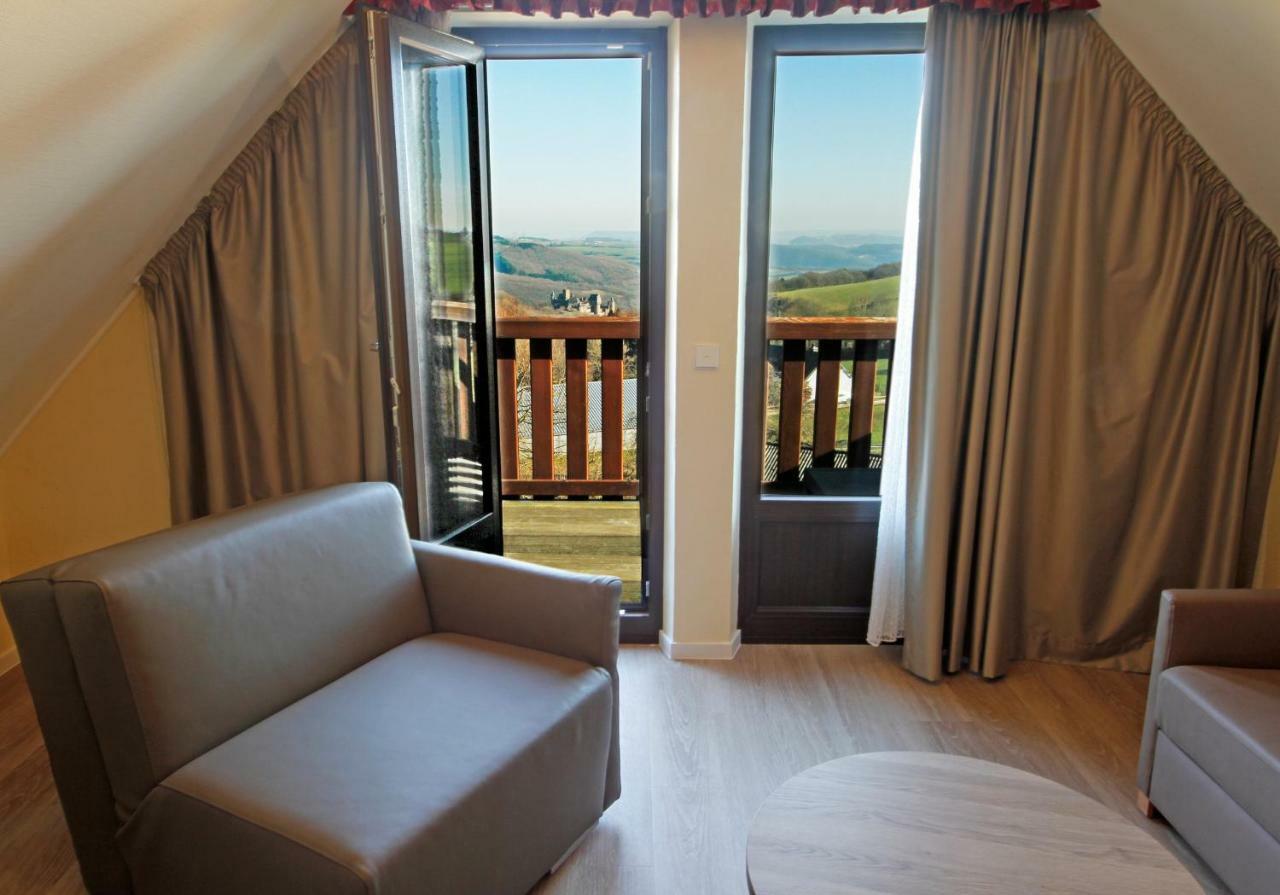 Hotel Saint Fiacre Bourscheid Bagian luar foto